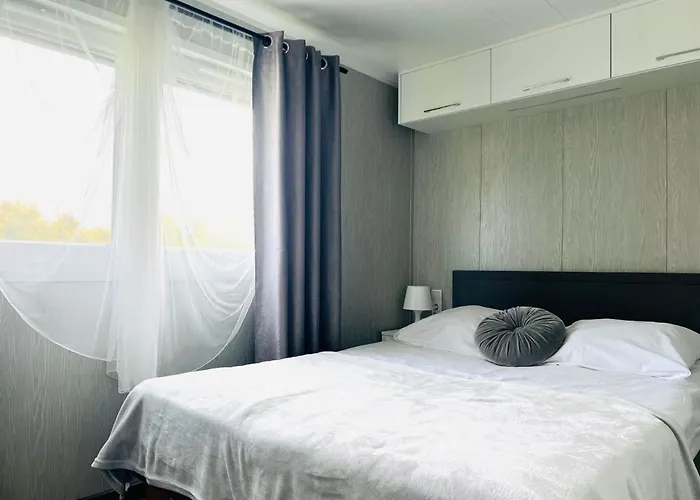 Camp Domek letniskowy *